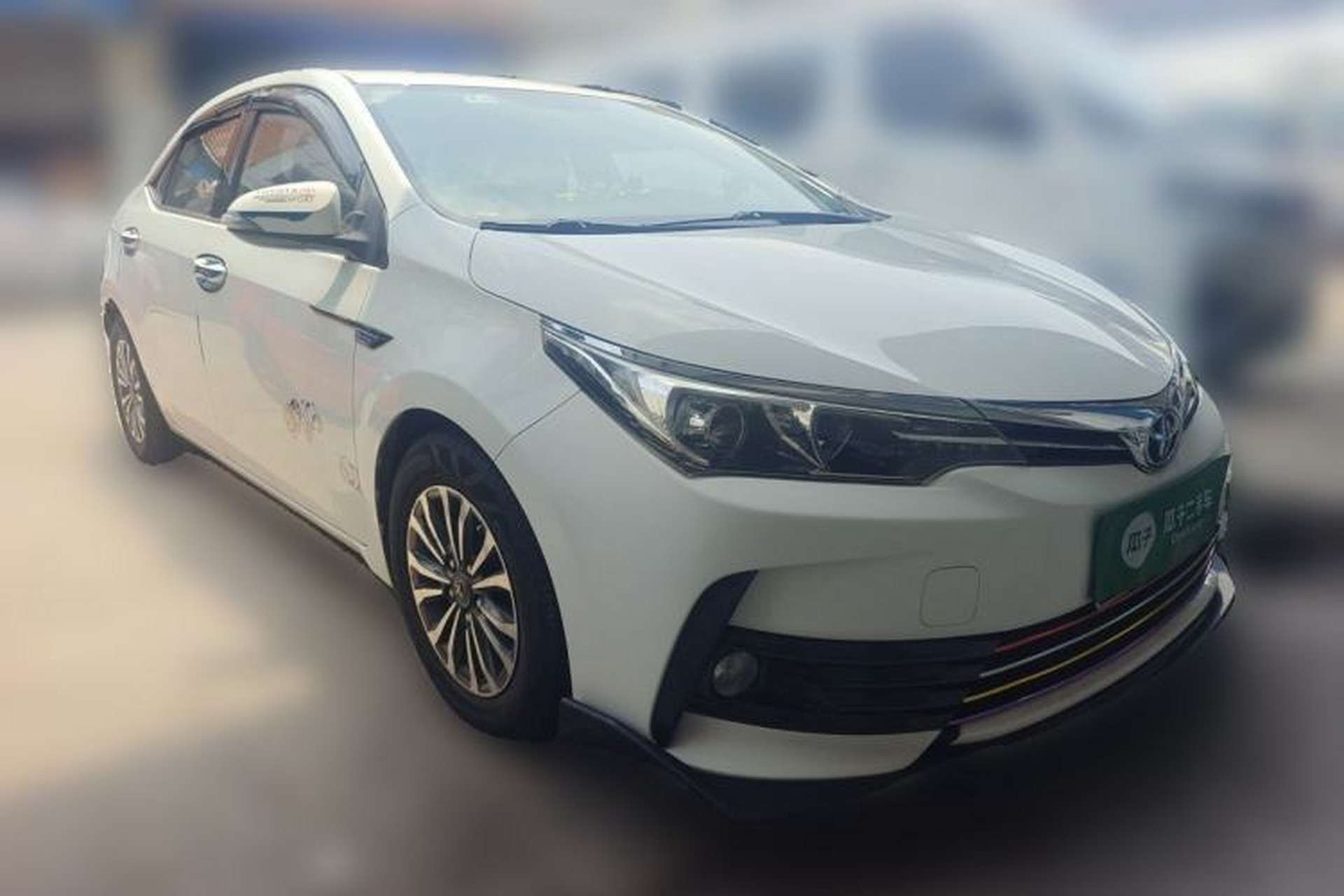 Used Toyota Corolla 2017 Revised Version 1.2T S-CVT GL Front Right 45 Deg