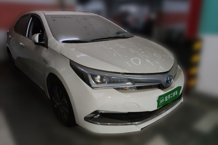 Used Toyota Corolla 2017 Revised Dual-Engine 1.8L E-CVT Elite Edition Front Right 45 Deg