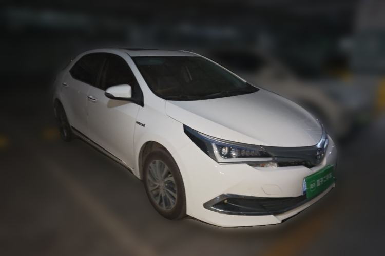 Used Toyota Corolla 2017 Revised Dual-Engine 1.8L E-CVT Elite Edition Front Right 45 Deg