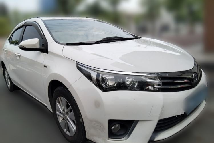 Used Toyota Corolla 2017 1.6L CVT GL Front Right 45 Deg