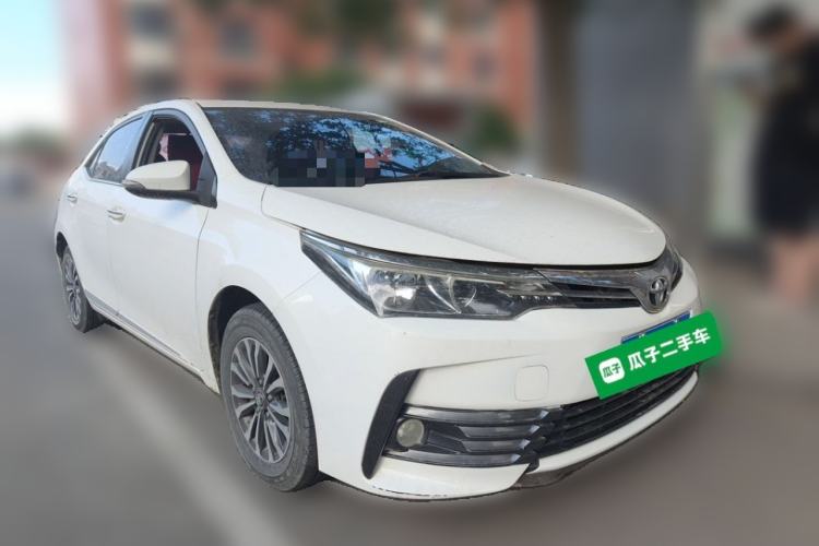 Used Toyota Corolla 2017 Revised Version 1.2T S-CVT GL-i Front Right 45 Deg