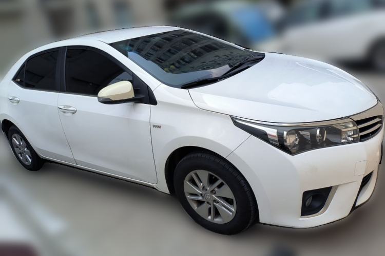 Used Toyota Corolla 2017 Revised Version 1.6L S-CVT GL Front Right 45 Deg