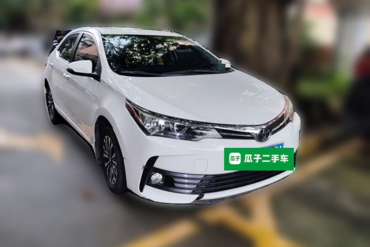 Used Toyota Corolla 2017 1.2T CVT GL-i Leather Edition Front Right 45 Deg