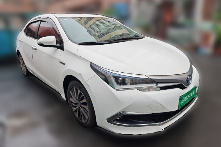 Used Toyota Corolla 2017 Revised Dual-Engine 1.8L E-CVT Leading Edition Front Right 45 Deg