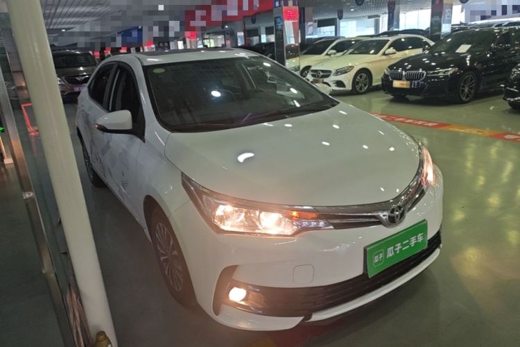 Used Toyota Corolla 2017 Revised Version 1.2T S-CVT GL-i Front Right 45 Deg