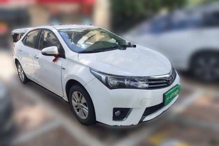 Used Toyota Corolla 2017 1.6L CVT GL Front Right 45 Deg
