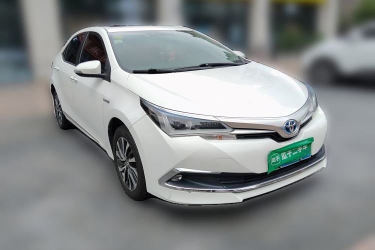 Used Toyota Corolla 2017 Revised Dual-Engine 1.8L E-CVT Elite Edition Front Right 45 Deg