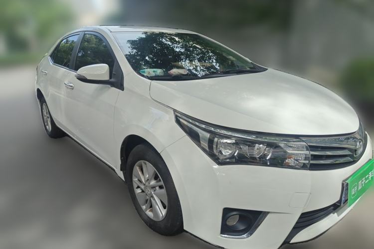 Used Toyota Corolla 2017 1.2T CVT GL Front Right 45 Deg