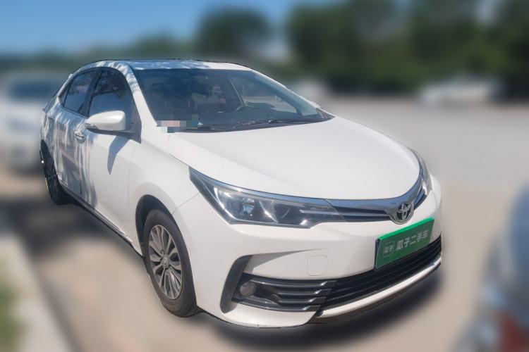 Used Toyota Corolla 2017 Revised Version 1.2T S-CVT GL-i Front Right 45 Deg