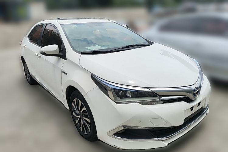Used Toyota Corolla 2017 Revised Dual-Engine 1.8L E-CVT Elite Edition Front Right 45 Deg