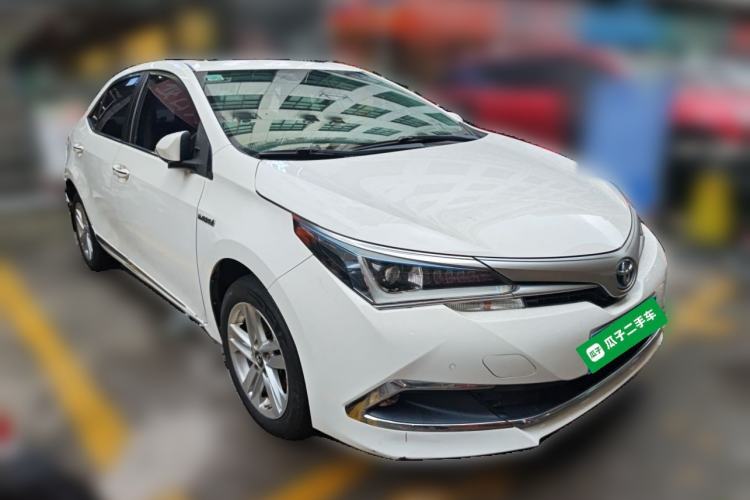 Used Toyota Corolla 2017 Revised Dual-Engine 1.8L E-CVT Elite Edition Front Right 45 Deg