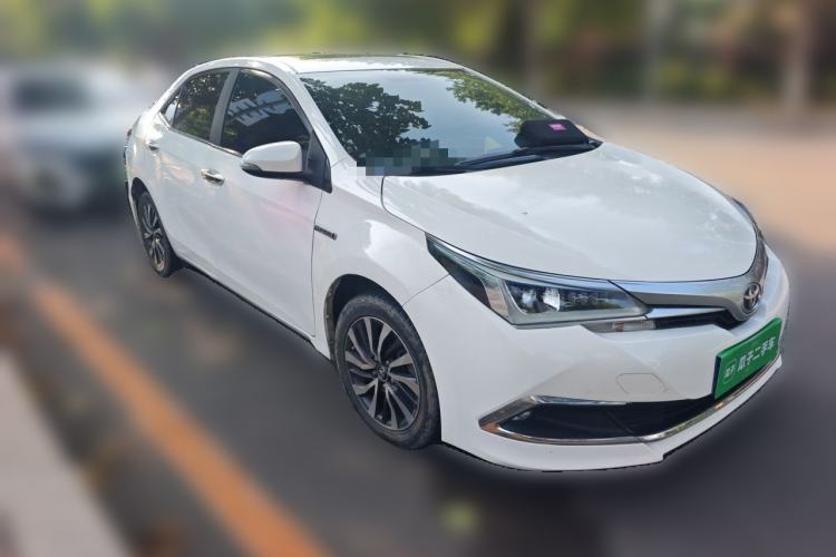 Used Toyota Corolla 2017 Revised Dual-Engine 1.8L E-CVT Leading Edition Front Right 45 Deg