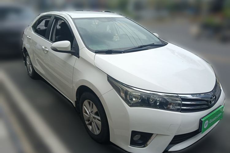 Used Toyota Corolla 2017 1.2T CVT GL Front Right 45 Deg
