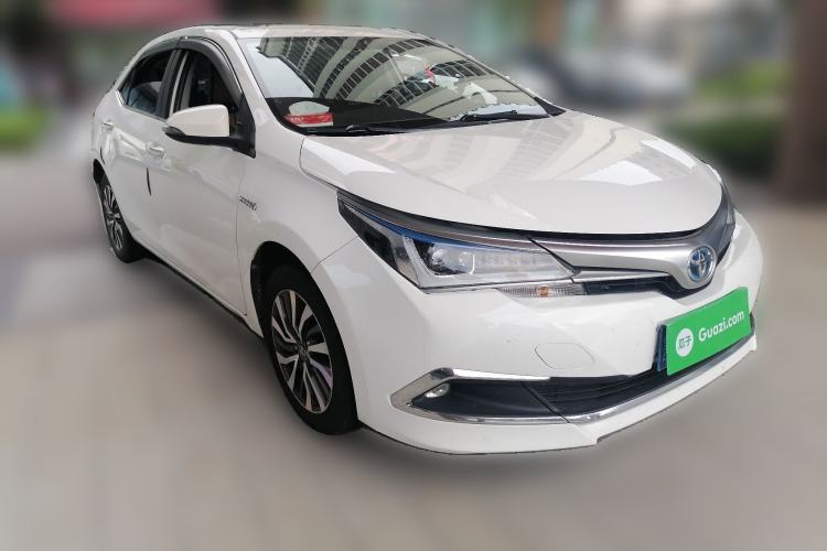 Used Toyota Corolla 2017 Revised Dual-Engine 1.8L E-CVT Leading Edition Front Right 45 Deg