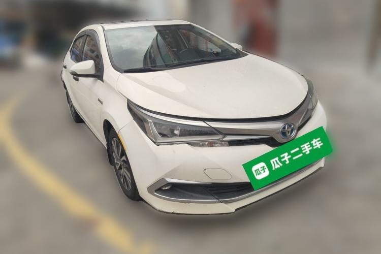 Used Toyota Corolla 2017 Revised Dual-Engine 1.8L E-CVT Leading Edition Front Right 45 Deg