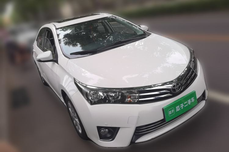 Used Toyota Corolla 2017 1.2T CVT GL-i Leather Edition Front Right 45 Deg