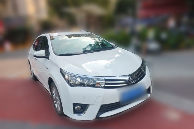 Used Toyota Corolla 2017 Revised Version 1.6L S-CVT GL Front Right 45 Deg