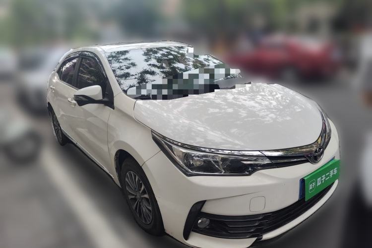 Used Toyota Corolla 2017 Revised Version 1.2T S-CVT GL-i Front Right 45 Deg