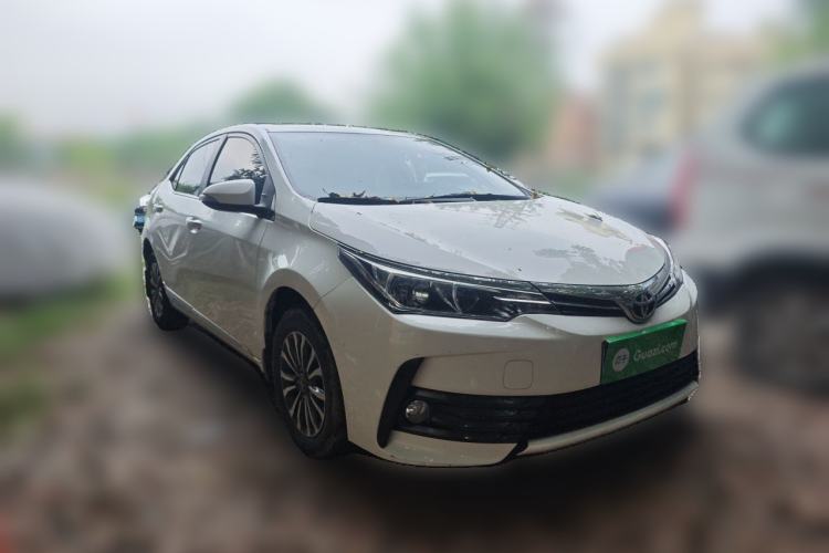 Used Toyota Corolla 2017 Revised Version 1.2T S-CVT GL-i Front Right 45 Deg