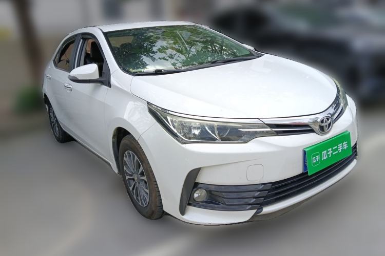 Used Toyota Corolla 2017 1.2T CVT GL Front Right 45 Deg