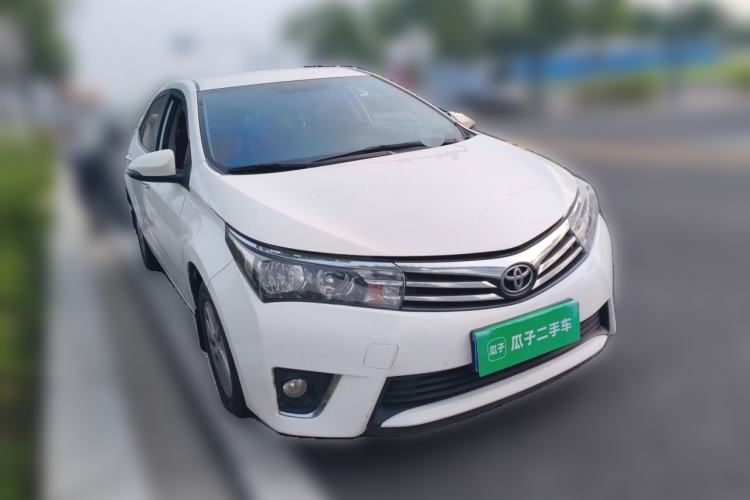 Used Toyota Corolla 2017 Revised Version 1.2T S-CVT GL Front Right 45 Deg