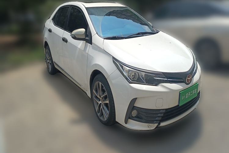 Used Toyota Corolla 2017 Revised Version 1.2T S-CVT GL-i Front Right 45 Deg