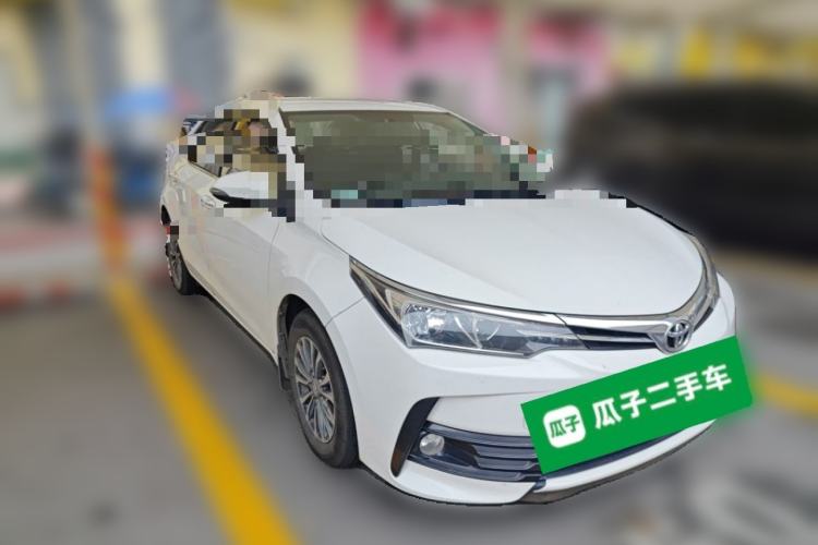 Used Toyota Corolla 2017 Revised Version 1.2T S-CVT GL Front Right 45 Deg