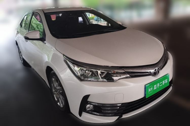 Used Toyota Corolla 2017 Revised Version 1.2T S-CVT GL-i Leather Edition Front Right 45 Deg