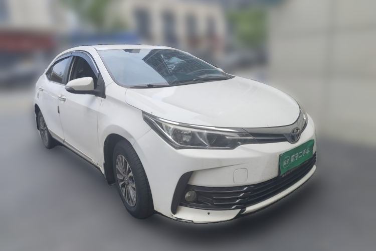 Used Toyota Corolla 2017 Revised Version 1.2T S-CVT GL Front Right 45 Deg