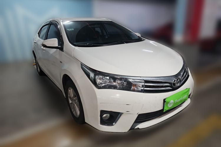 Used Toyota Corolla 2017 1.6L CVT GL Front Right 45 Deg