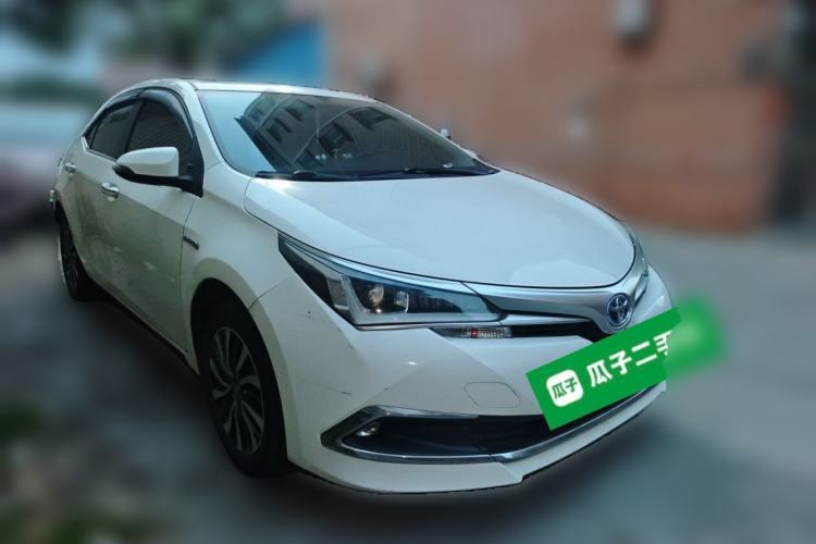 Used Toyota Corolla 2017 Revised Dual-Engine 1.8L E-CVT Elite Edition Front Right 45 Deg