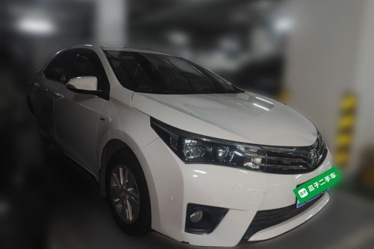 Used Toyota Corolla 2017 1.6L CVT GL Front Right 45 Deg