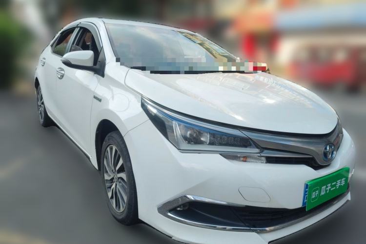Used Toyota Corolla 2017 Revised Dual-Engine 1.8L E-CVT Leading Edition Front Right 45 Deg