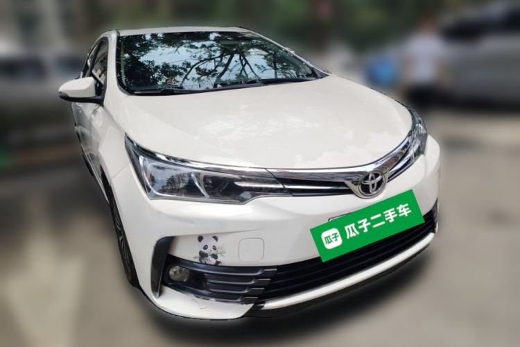 Used Toyota Corolla 2017 Revised Version 1.2T S-CVT GL-i Front Right 45 Deg
