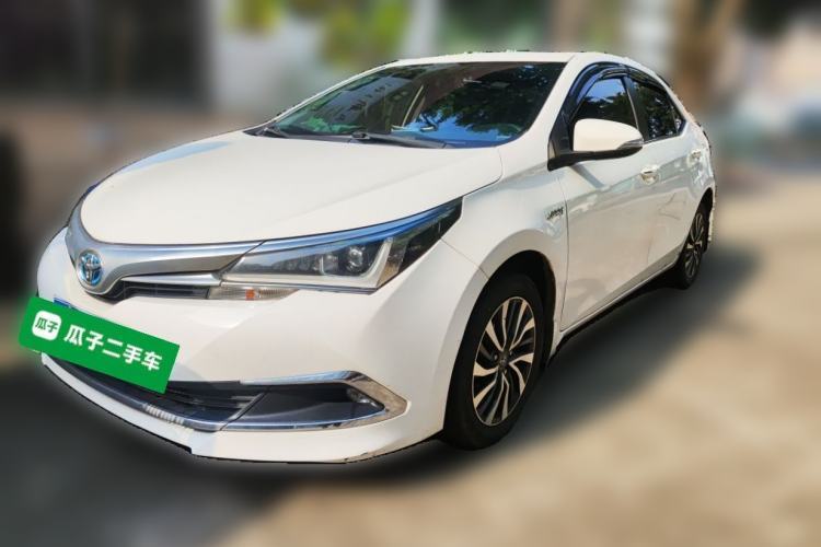 Used Toyota Corolla 2017 Revised Dual-Engine 1.8L E-CVT Leading Edition Guazi used car, China used car export, Used car for sale, Used  cars, Cheapest cars for sale