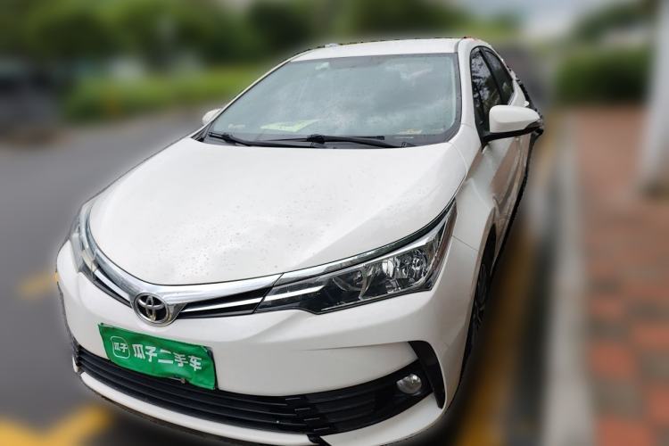 Used Toyota Corolla 2017 Revised Version 1.2T S-CVT GL Guazi used car, China used car export, Used car for sale, Used cars, Cheapest cars for sale