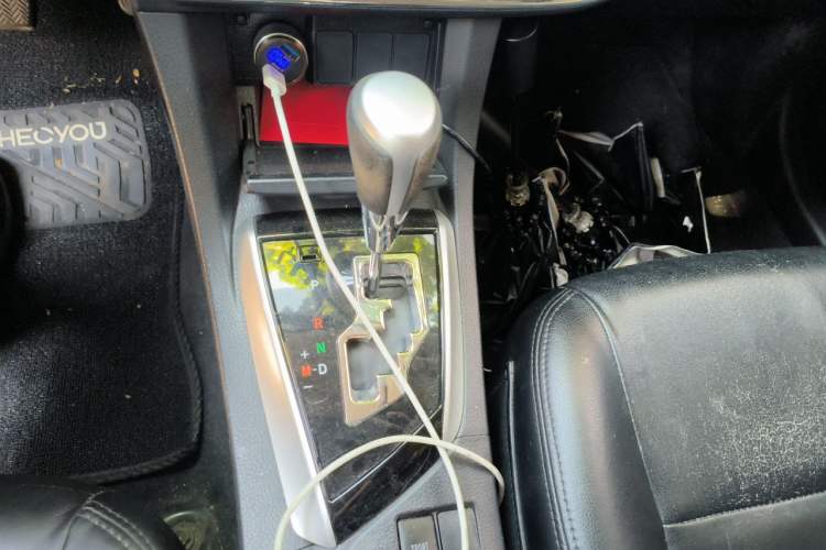 Used Toyota Corolla 2017 Revised Version 1.6L S-CVT GL Gear Lever
