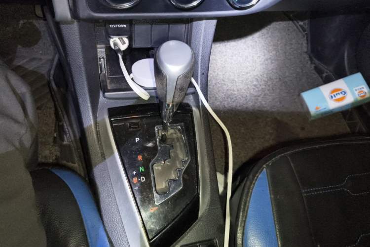 Used Toyota Corolla 2017 Revised Version 1.2T S-CVT GL Gear Lever