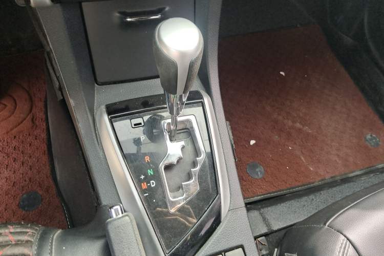Used Toyota Corolla 2017 Revised Version 1.2T S-CVT GL Gear Lever