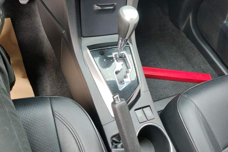 Used Toyota Corolla 2017 Revised Version 1.2T S-CVT GL Gear Lever