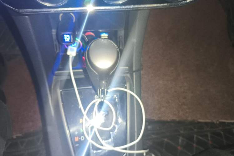 Used Toyota Corolla 2017 1.6L CVT GL Gear Lever