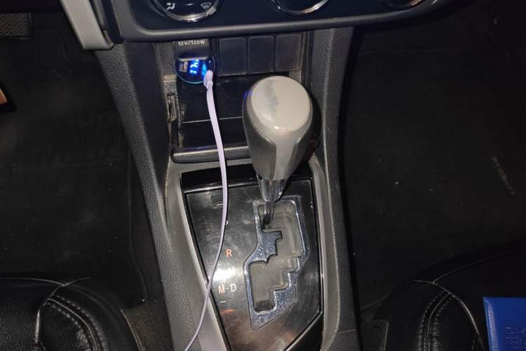 Used Toyota Corolla 2017 Revised Version 1.2T S-CVT GL Gear Lever