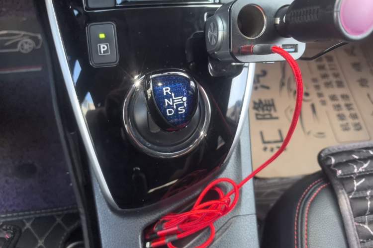 Used Toyota Corolla 2017 Revised Dual-Engine 1.8L E-CVT Leading Edition Gear Lever