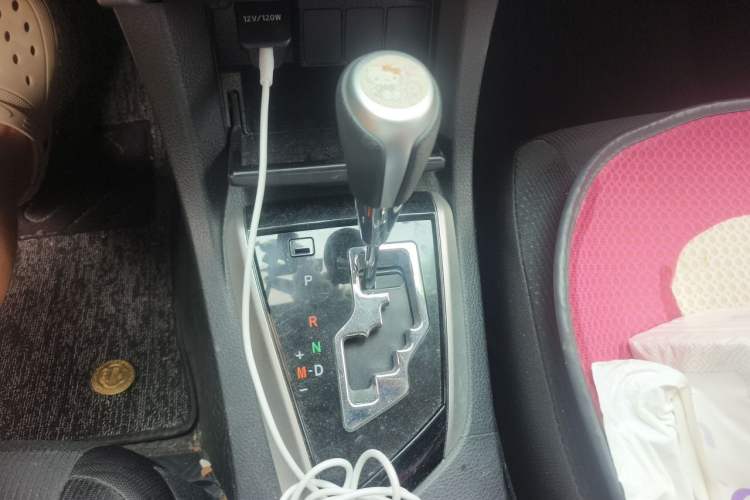 Used Toyota Corolla 2017 Revised Version 1.2T S-CVT GL Gear Lever