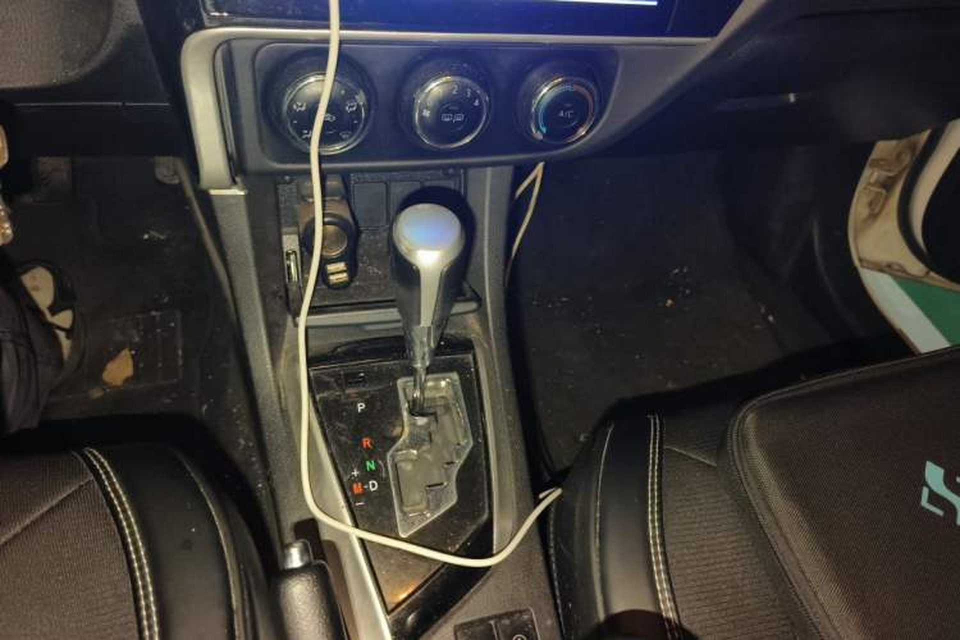 Used Toyota Corolla 2017 1.2T CVT GL Gear Lever