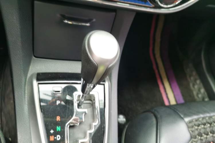 Used Toyota Corolla 2017 1.6L CVT GL Gear Lever