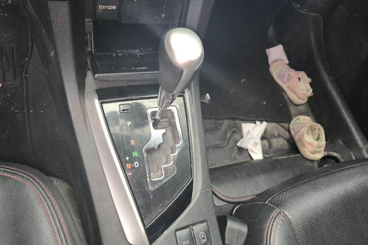 Used Toyota Corolla 2017 Revised Version 1.2T S-CVT GL Gear Lever