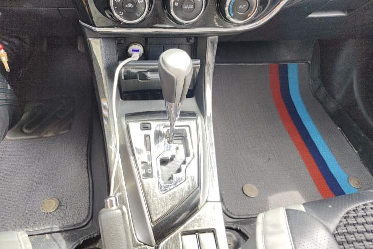 Used Toyota Corolla 2017 1.2T CVT GL Gear Lever