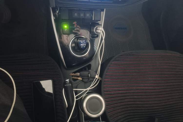 Used Toyota Corolla 2017 Revised Dual-Engine 1.8L E-CVT Elite Edition Gear Lever