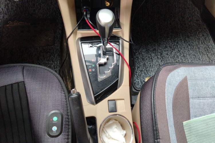 Used Toyota Corolla 2017 1.6L CVT GL Gear Lever